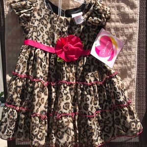 Youngland dress. The Mom friendly brand.